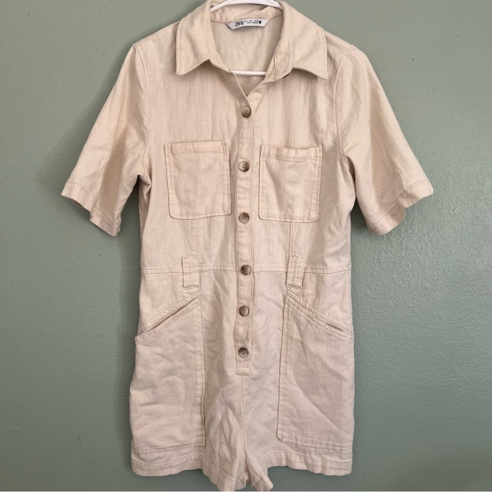 Zara Cream Button-Up Jumpsuit as seen on Meghan Markle - Picture 2 of 7